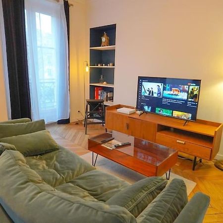 Cozy Spacious Flat@Pigalle ปารีส ภายนอก รูปภาพ
